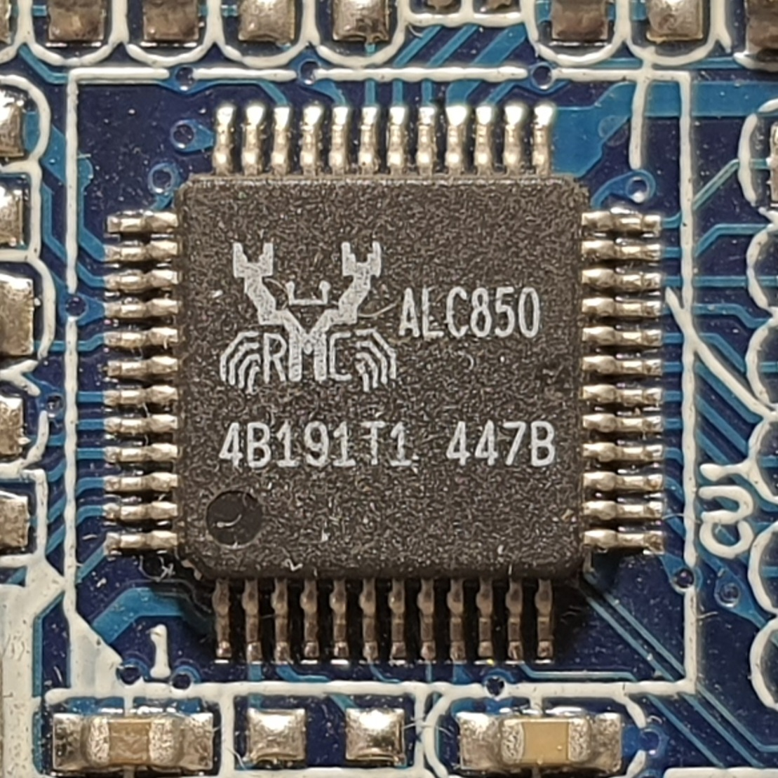 Realtek ALC850(AC'97)